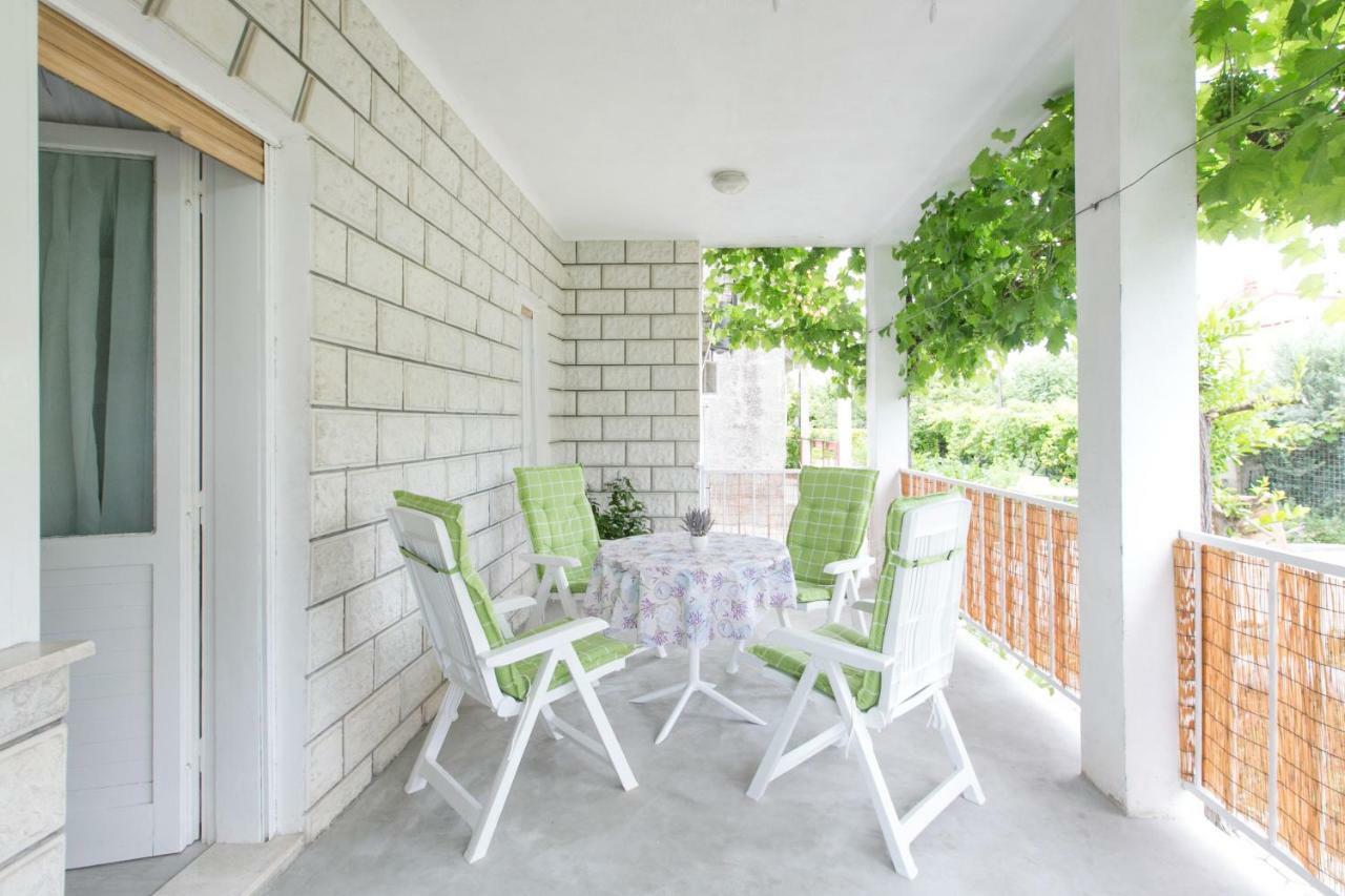 Apartman Zizula Kaštela Exterior foto